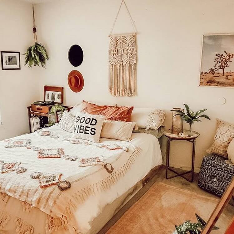 boho bedroom (48)
