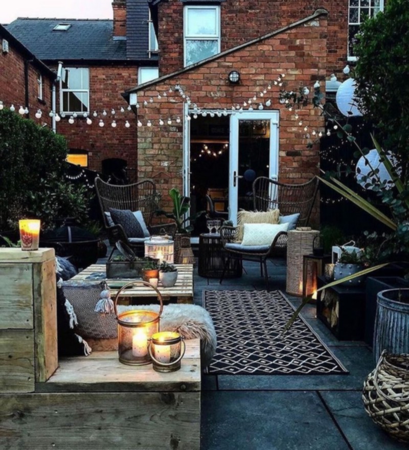 Hippie Garden Decor Ideas (27)