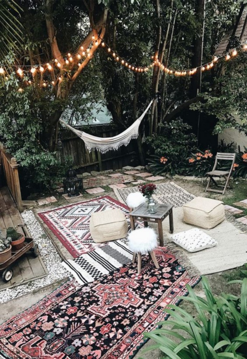 Hippie Garden Decor Ideas (9)