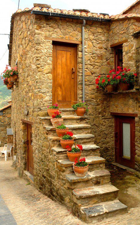 Nature's Haven Create Your Perfect Getaway with a Beautiful Garden House 🌿🌺 (11)